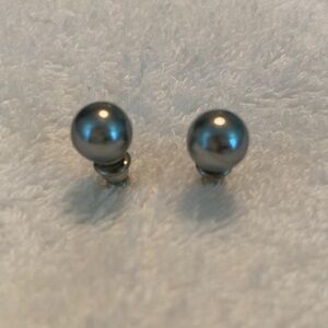 Grey Pearl Stud Earrings